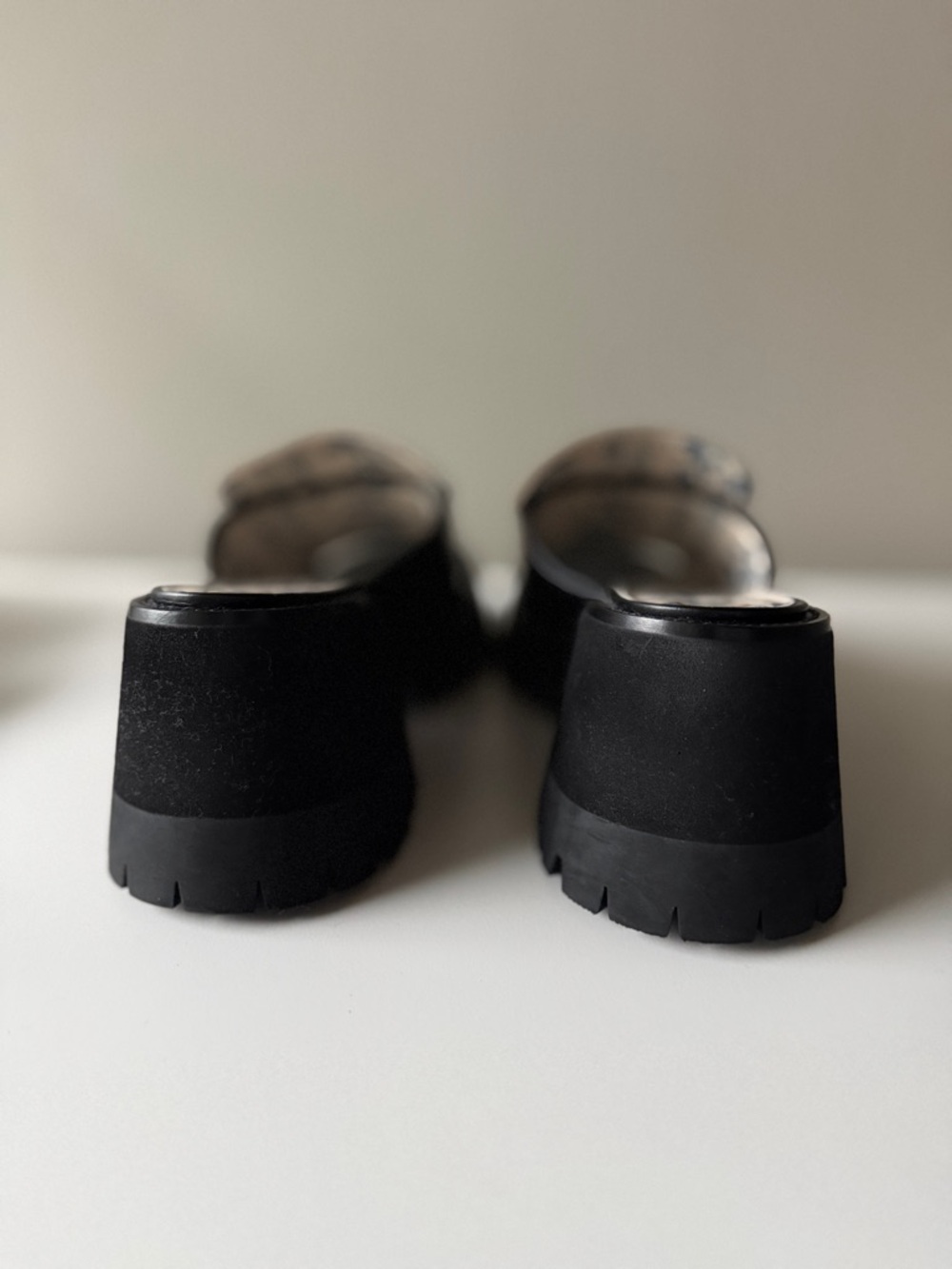 Gucci Black Leather Horsebit Platform Mule Sandals 37.5 - Picture 8 of 8